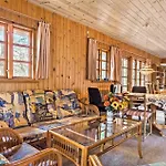 4 Bedroom Beautiful In Thyholm