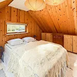 4 Bedroom Beautiful In Feriehus *