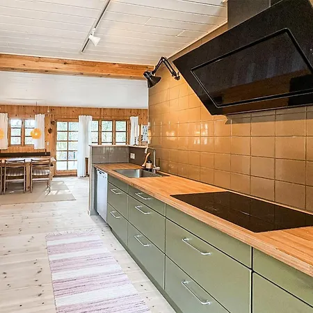 Prázdninový dům 4 Bedroom Beautiful In