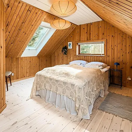 4 Bedroom Beautiful In